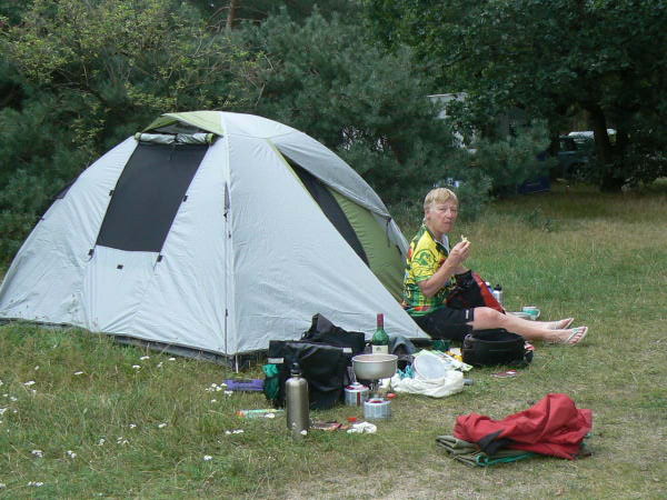 David And Camilla Taylor S Slow Bike Ride Along The Elbe